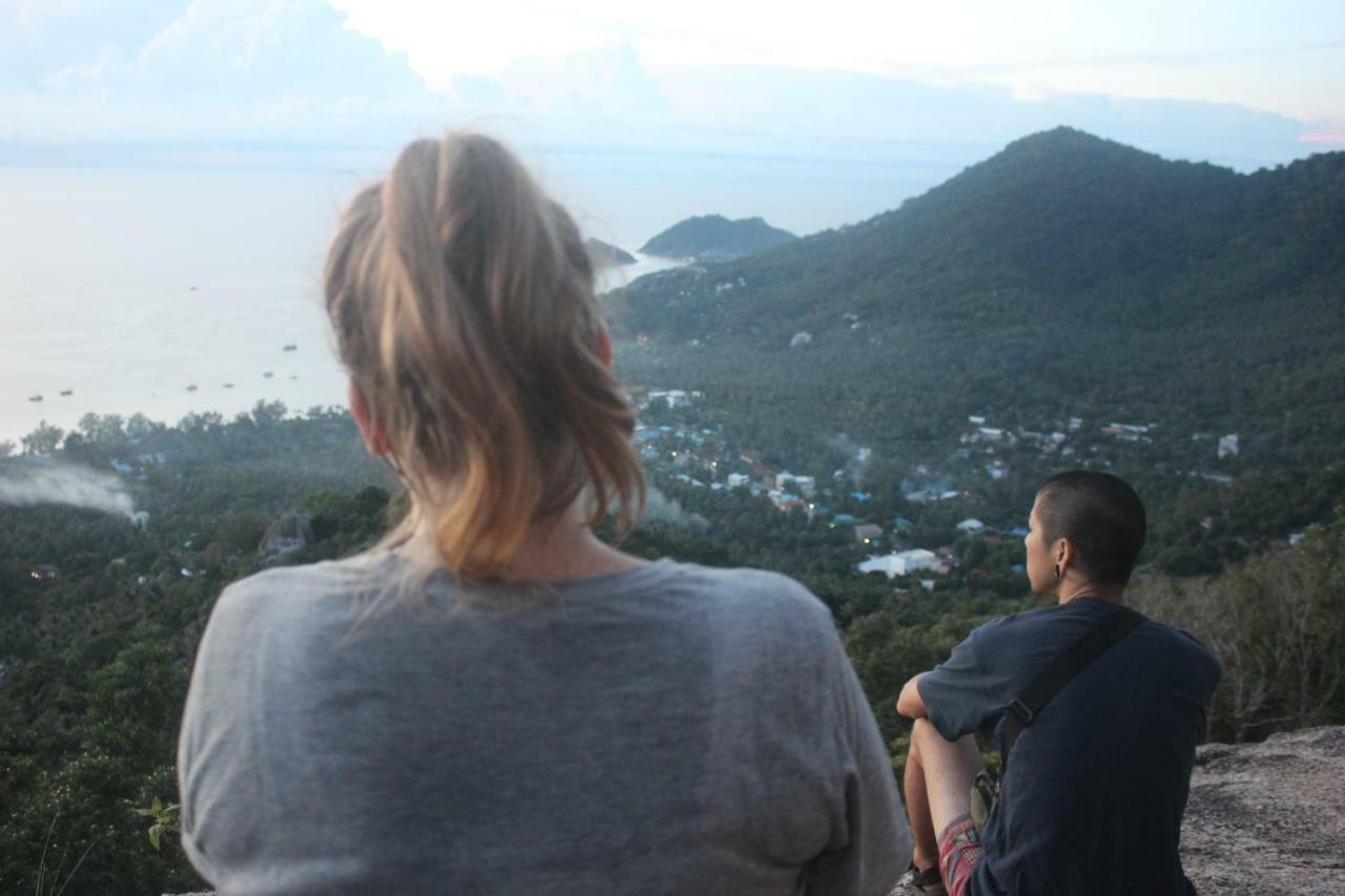 Black Wood Vandrarhem Koh Tao Exteriör bild